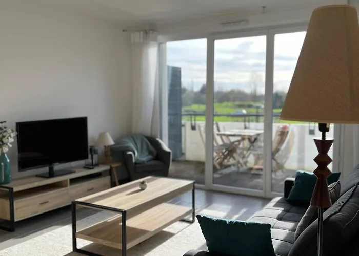 4p Bords De Apartment Frouzins